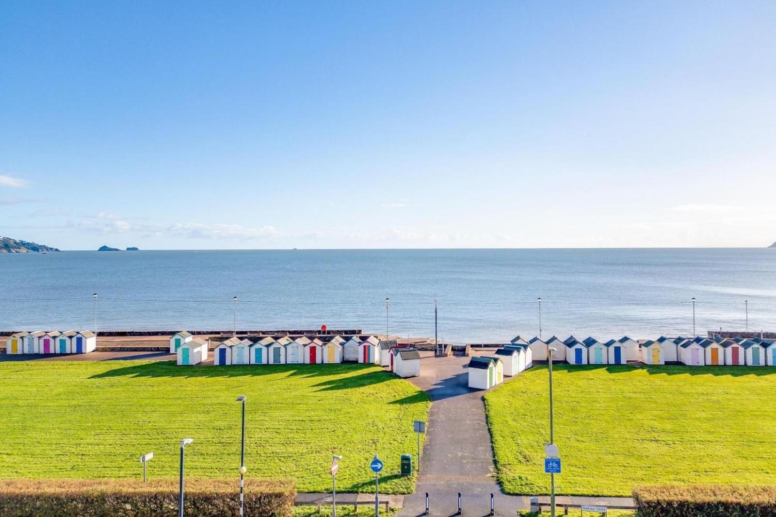 Loveliest Homes Paignton - Sea Front Location With Parking Εξωτερικό φωτογραφία